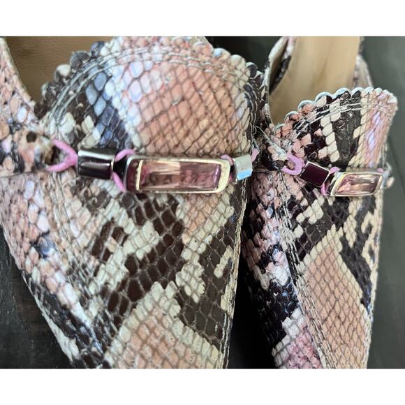 Stuart Weitzman Pink Snakeskin Kitten Heels Y2K Pointed Toe Rhinestone 7 Narrow - Picture 5 of 16